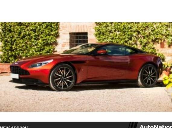 ASTON MARTIN DB11 2017 SCFRMFAV6HGL02082 image